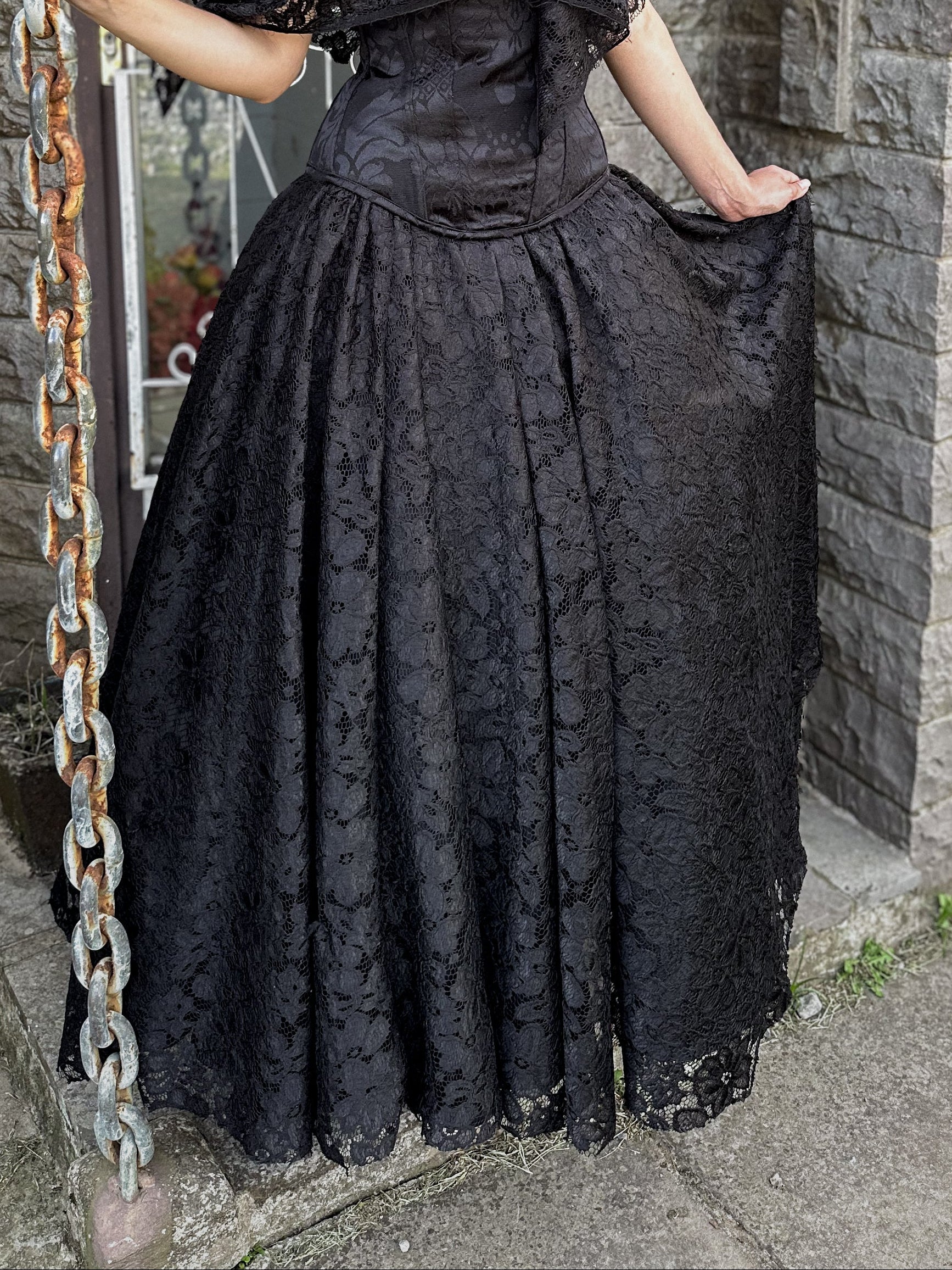 Saia de Renda - Preta